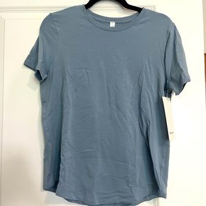 Lululemon Love Crew Short Sleeve Chambray Size 6